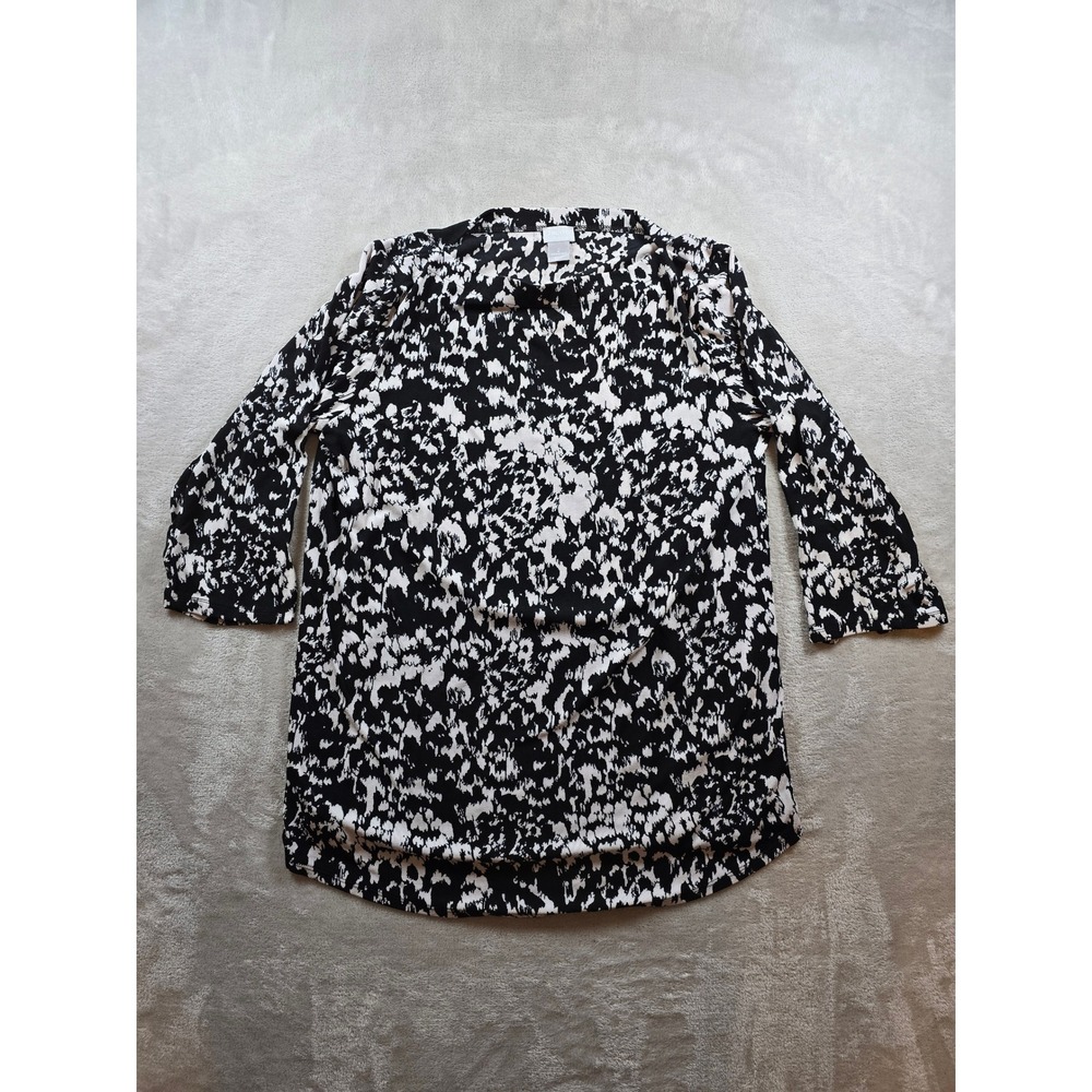 Chicos Top Shirt Blouse Size 2 Womens Black White Animal Print *Read
